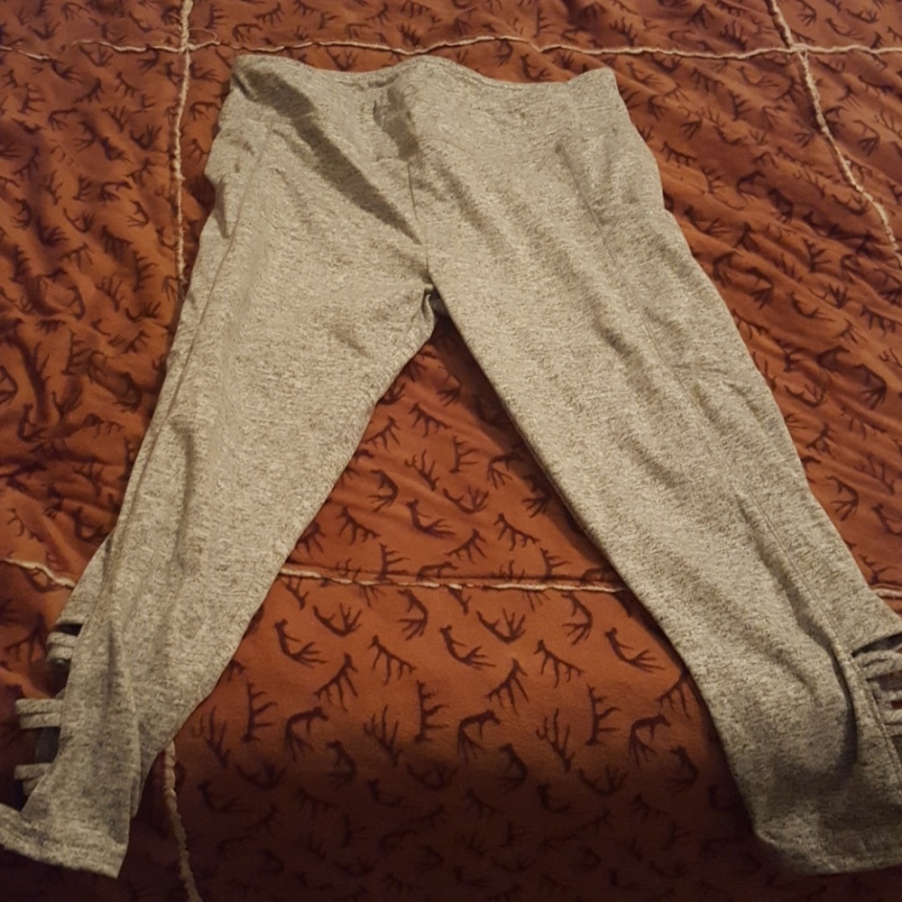 women's capris